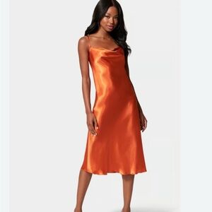 NWT Retro bebe Satin Cowl Neck Slip Mini Dress